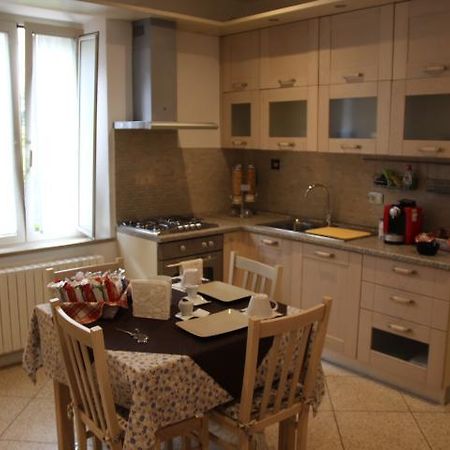 Sotto Il Borgo Apartments เยซี ภายนอก รูปภาพ