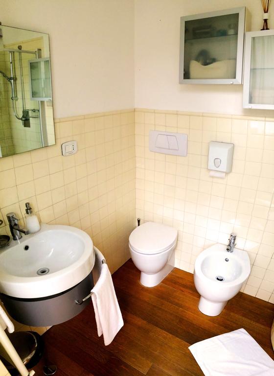 Sotto Il Borgo Apartments เยซี ภายนอก รูปภาพ