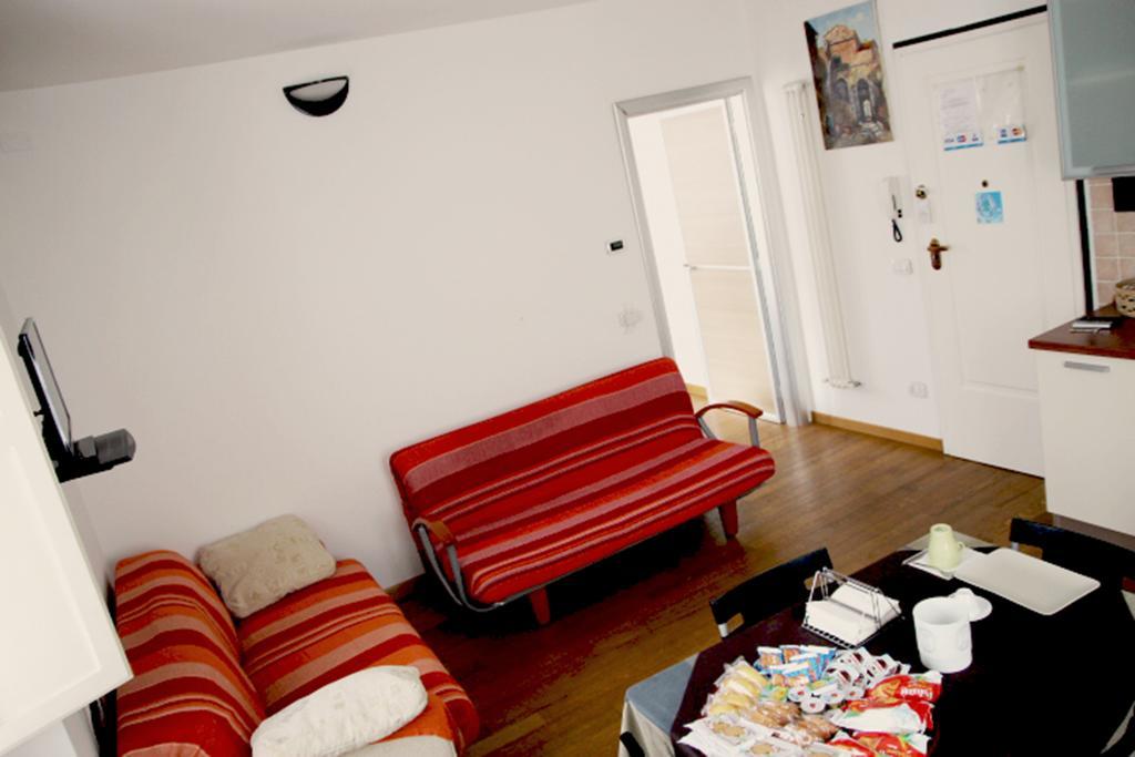 Sotto Il Borgo Apartments เยซี ภายนอก รูปภาพ